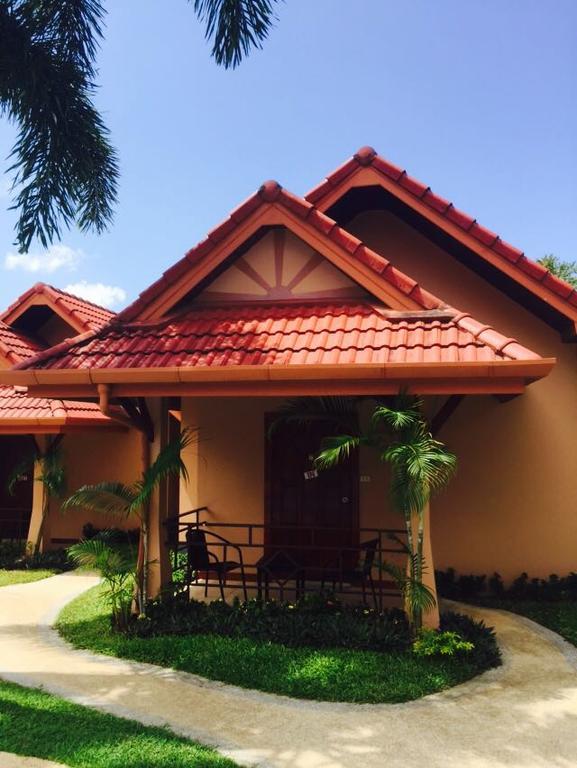 The Resort Happy Elephant Rawai Luaran gambar